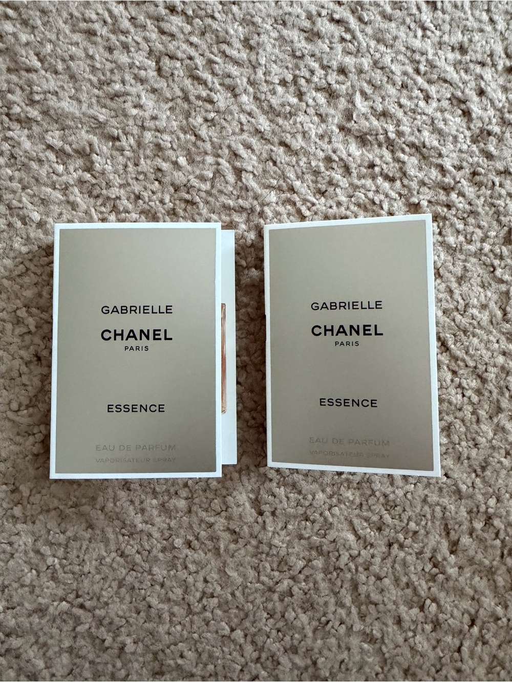 Chanel - Picture 3 of 3